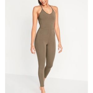 Old Navy Jumpsuit - play clay New with Tags